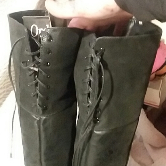 Thigh high boots - Picture 2 of 5